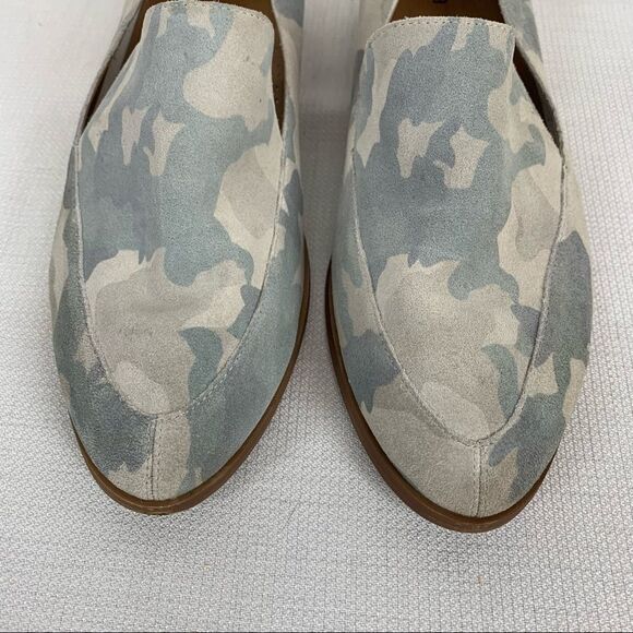 Susina size 8 Gray Suede Camo Camouflage Kellen Almond Toe Loafer - Picture 2 of 14